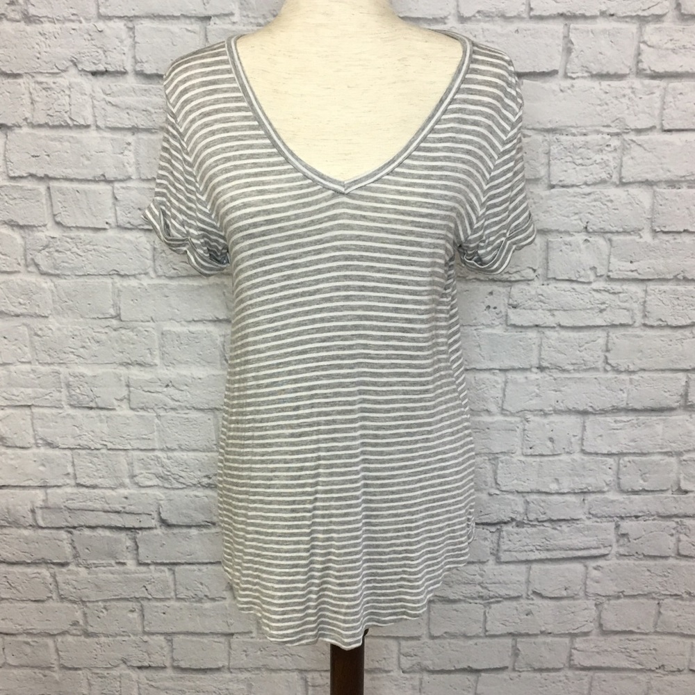 Cozy Tee v neck short sleeve T, grey/white L